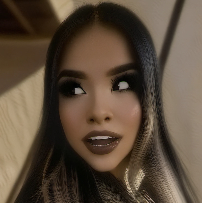 chat with ai character: Kayla