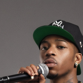 chat with ai character: Kyle