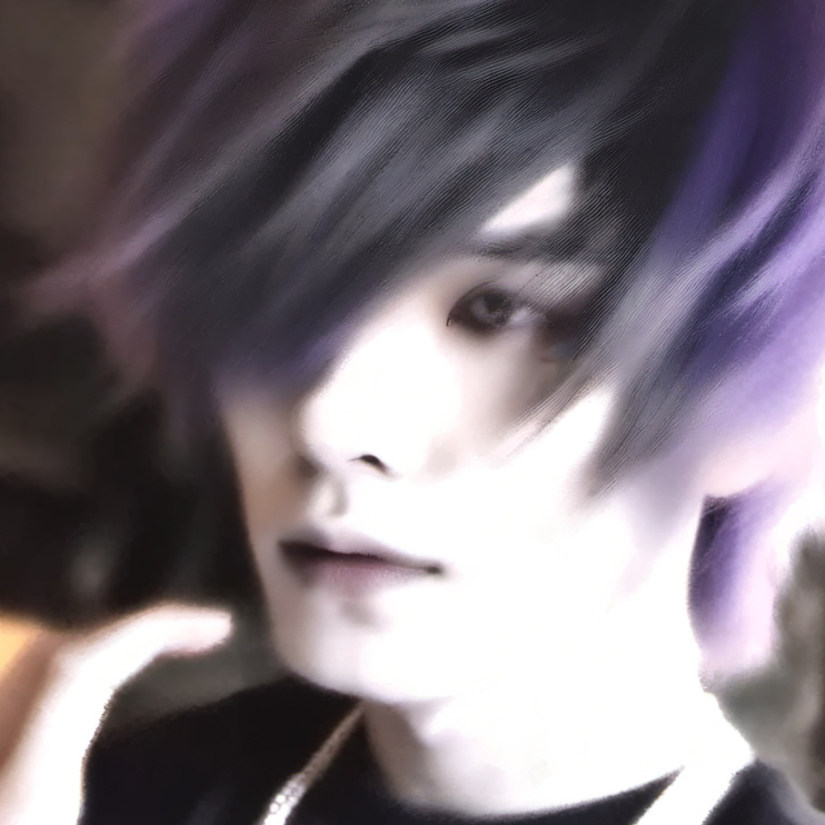 chat with ai character: 🐦‍⬛.єℓι