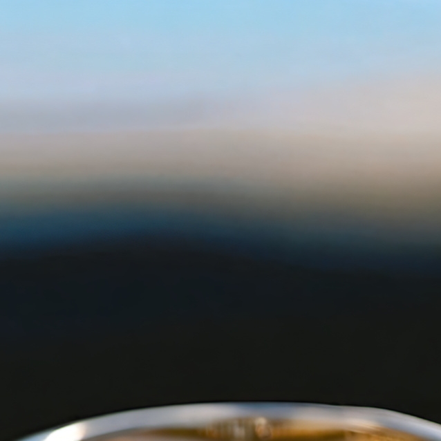 chat with ai character: Hypno ring